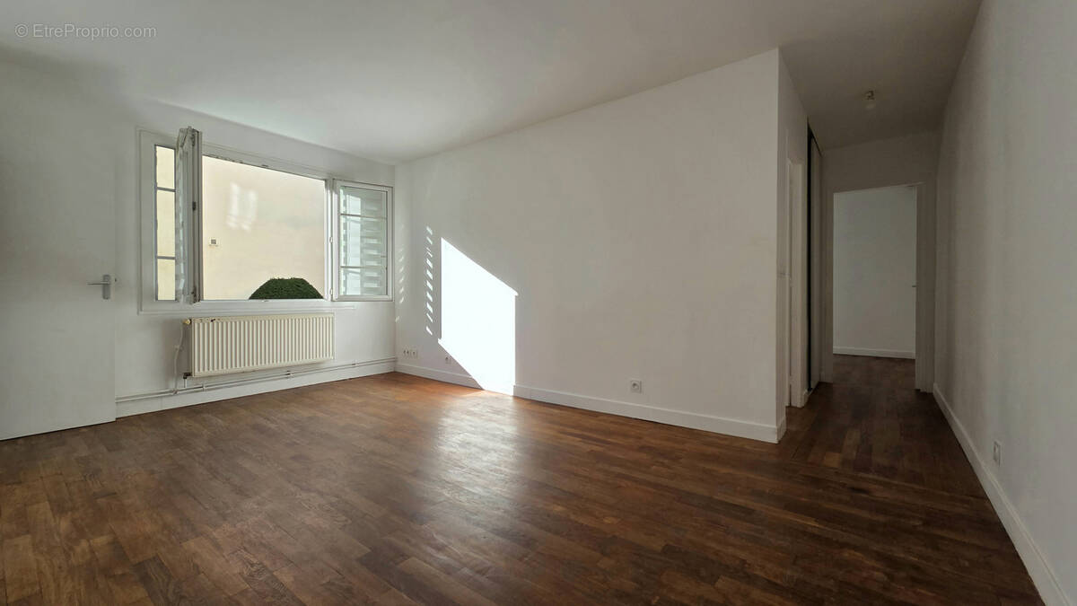 Appartement à RUEIL-MALMAISON