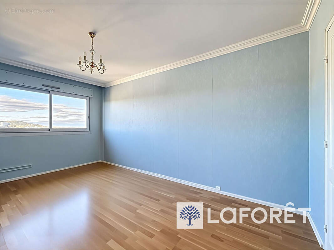 Appartement à LYON-9E