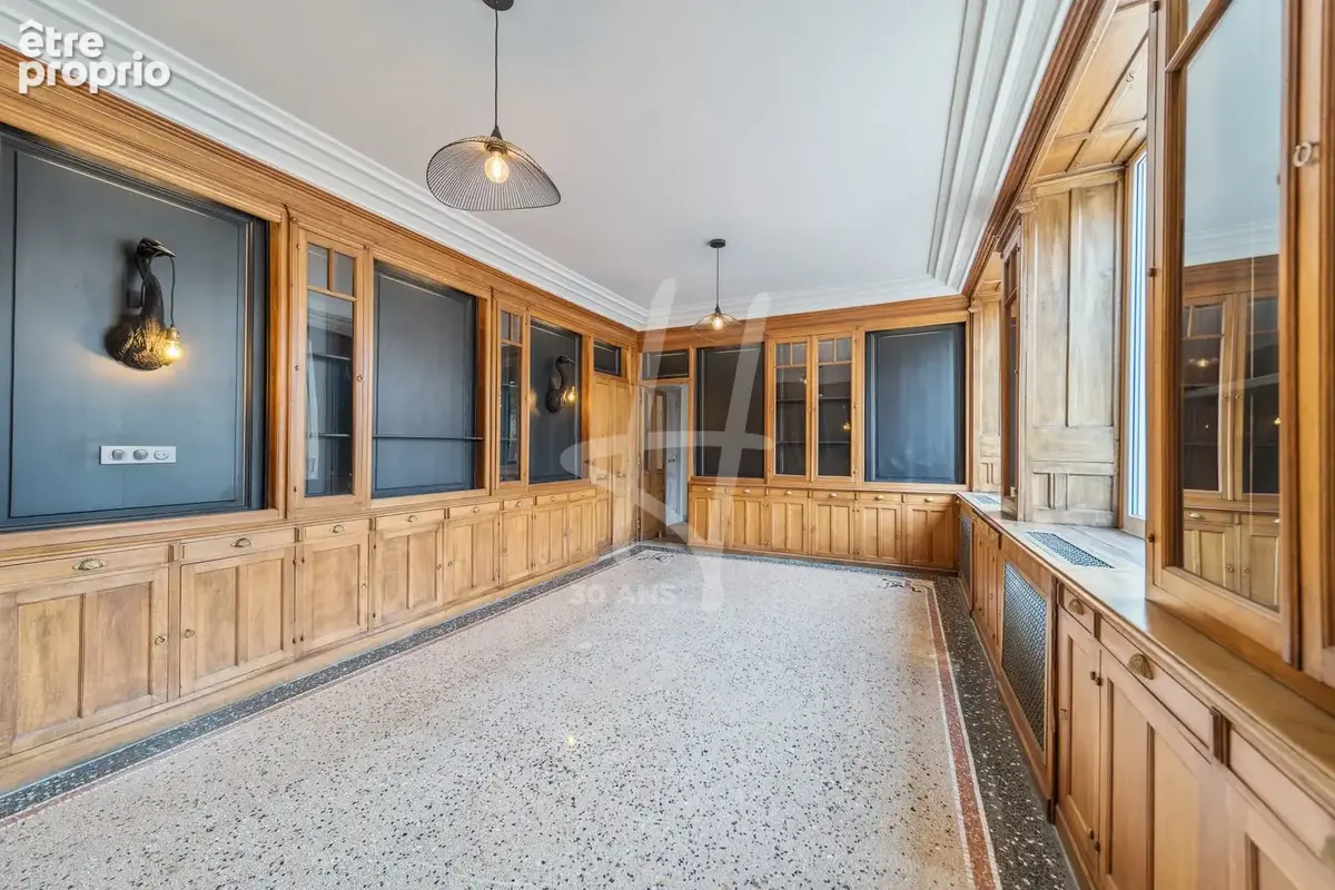 Maison 300 m² à Hussigny-Godbrange  - photo 2