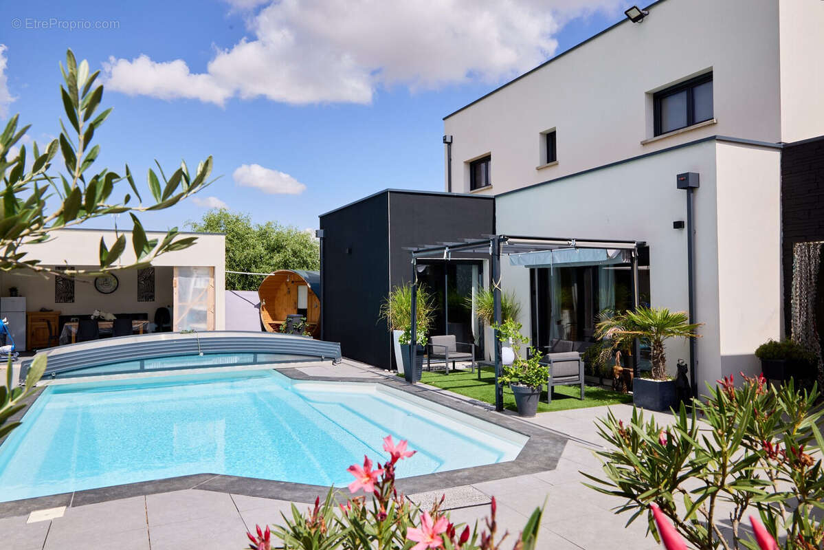Maison 148 m² à Ruvigny  - photo 3