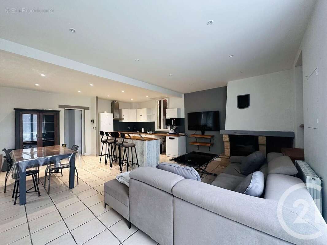 Maison à SAINT-GERVAIS