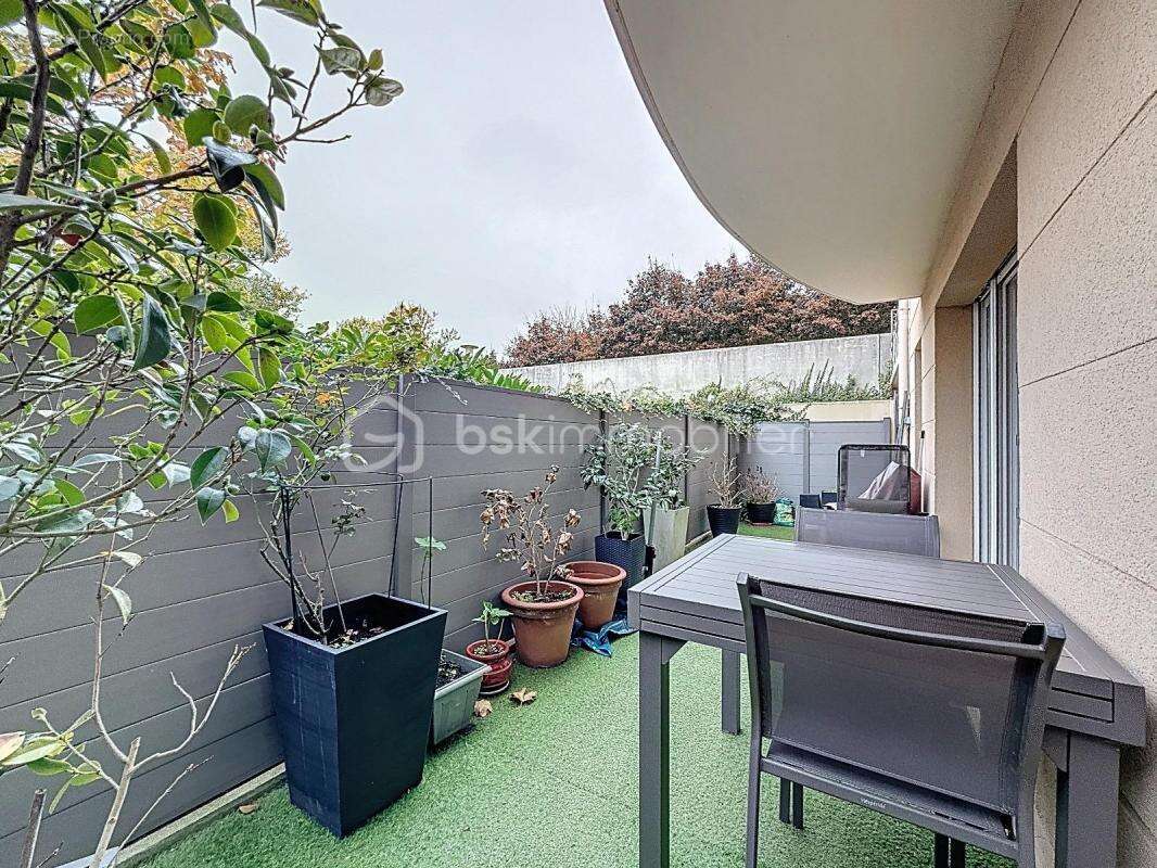 Appartement à JOUY-LE-MOUTIER