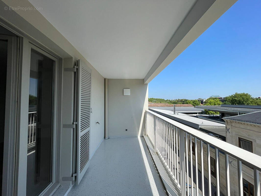 Appartement à BORDEAUX