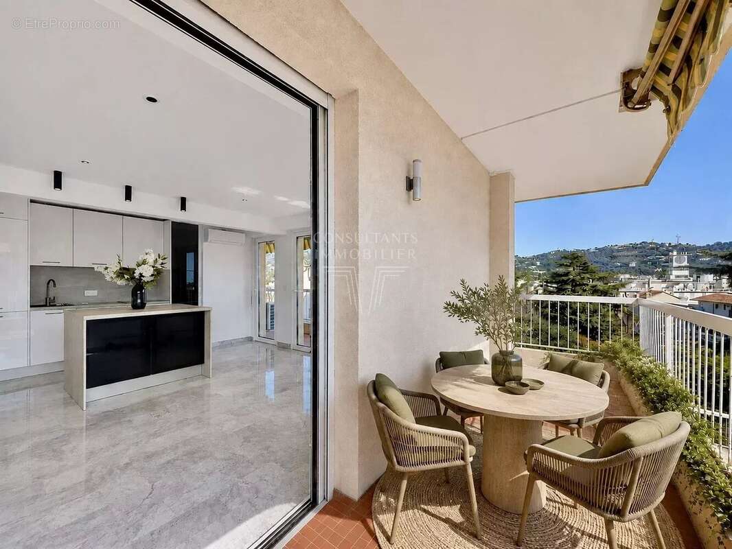 Appartement à CANNES