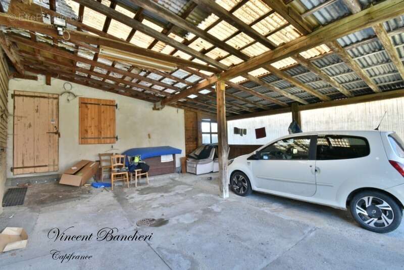 Ferme de caractère T6 Arbusigny (74930) - photo 16