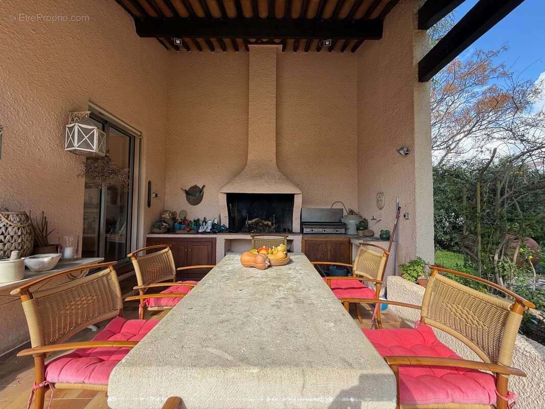 Une propriété introuvable : 2 159 m² de jardin privé au cœur de narbonne - photo 8