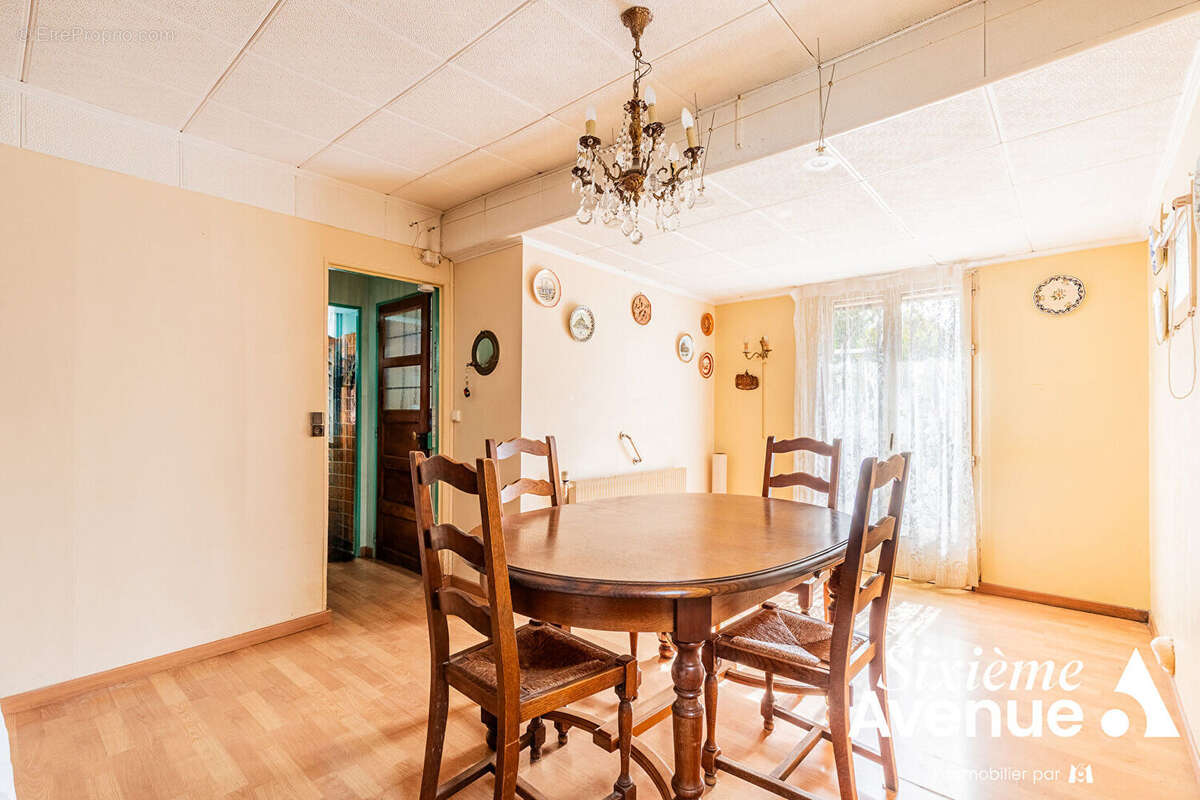 Maison à ATHIS-MONS