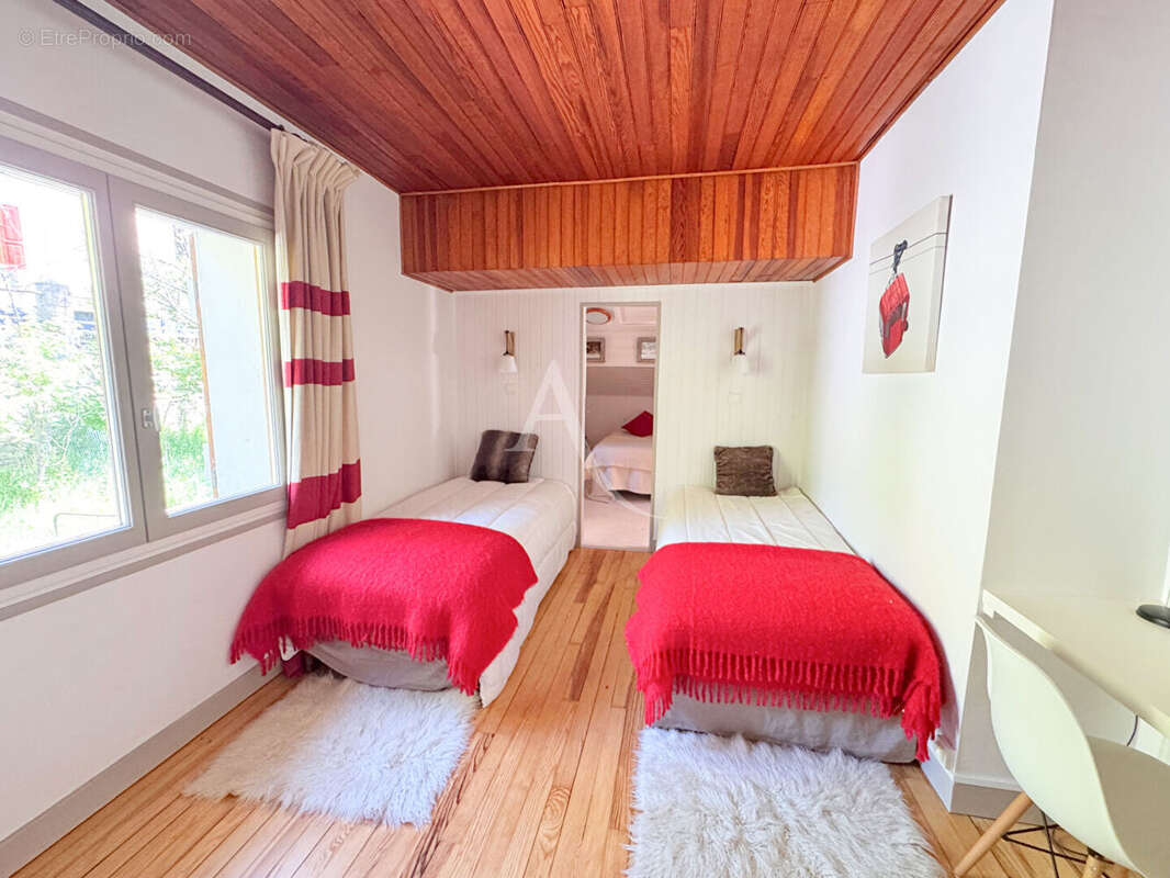 Maison à FONT-ROMEU-ODEILLO-VIA