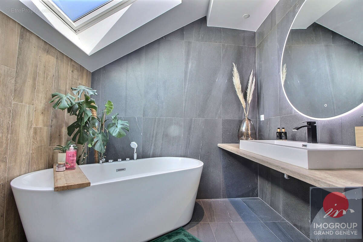 Appartement à BALLAISON