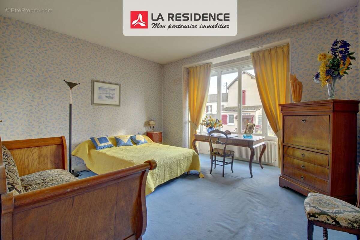 Maison 182 m² à Poissy  - photo 9