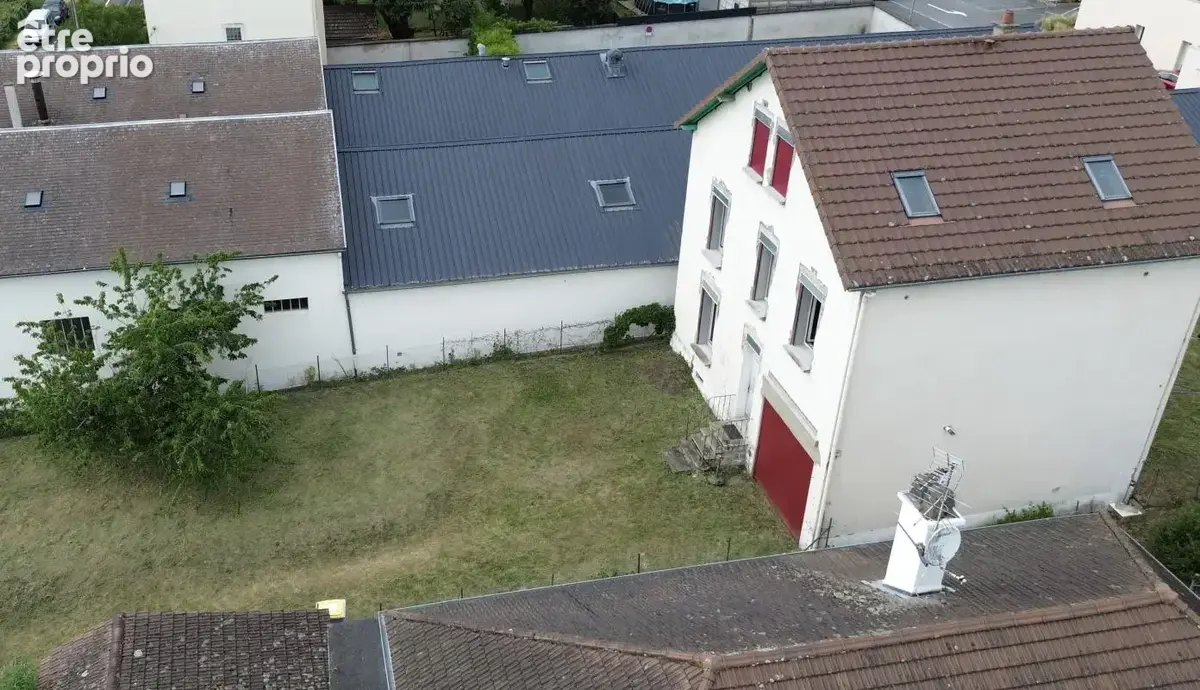 Maison 6 pièces 180 m² à vendre à Saint-Yorre (03270) - photo 23
