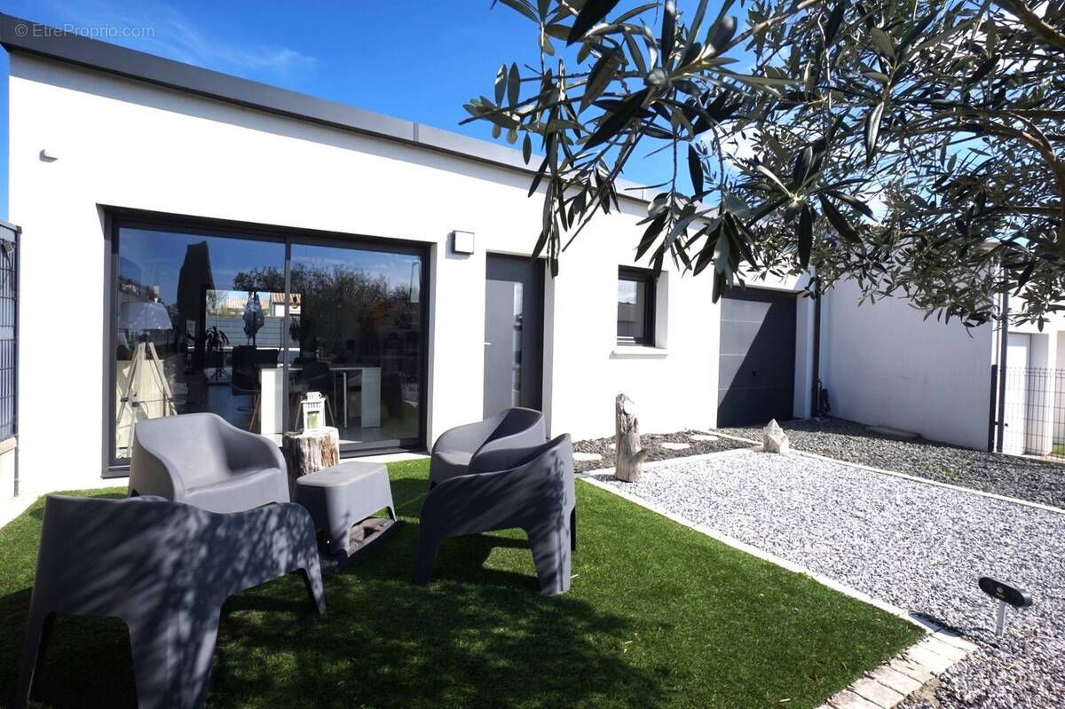 Maison à MESCHERS-SUR-GIRONDE