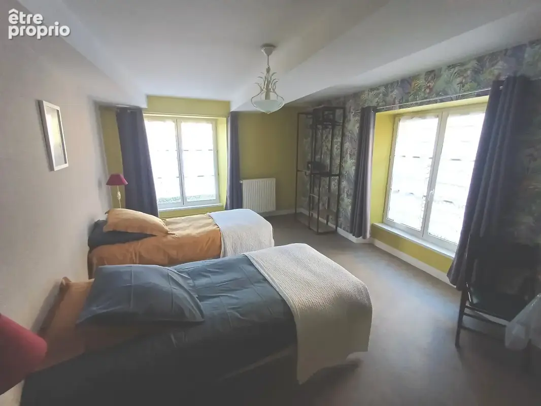 Très bel appartement vendu Meublé, situé entre la Plage et le Port avec ascenseur - photo 5