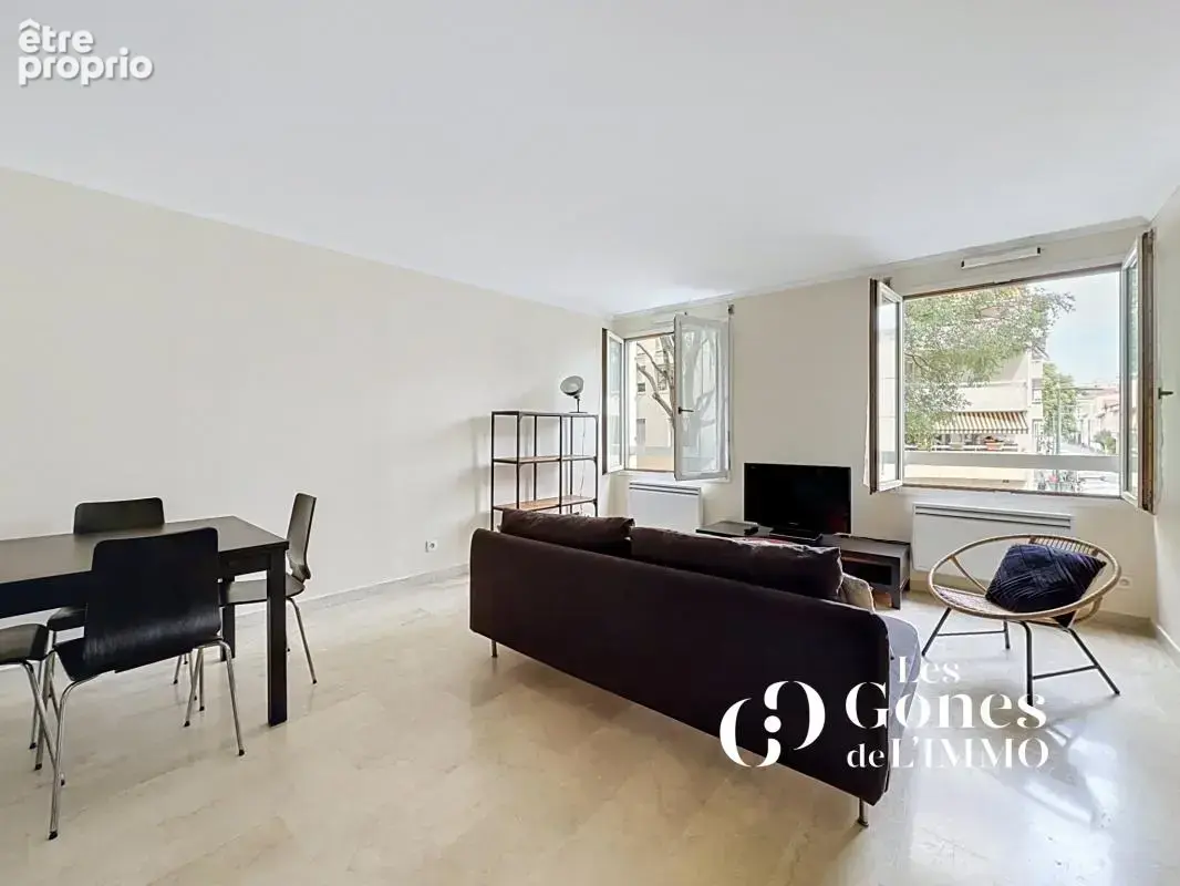 Gratte ciel / t2 / cave / garage - photo 2