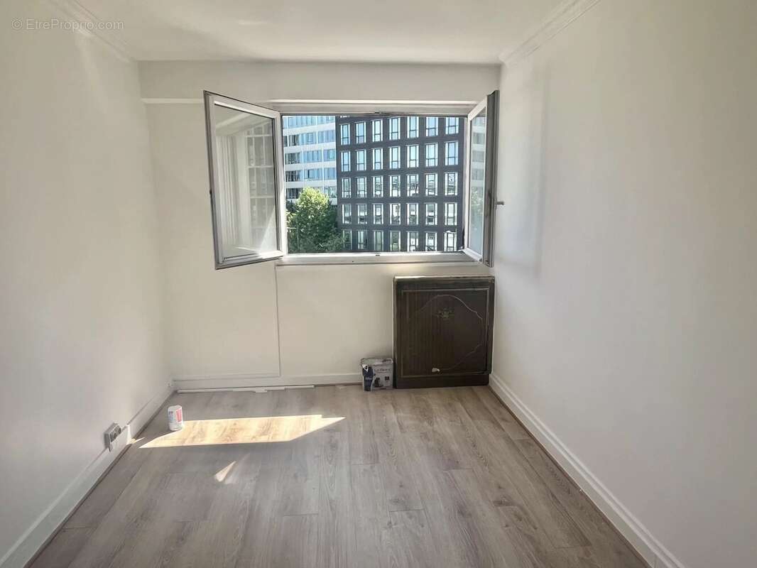 Appartement à MONTROUGE