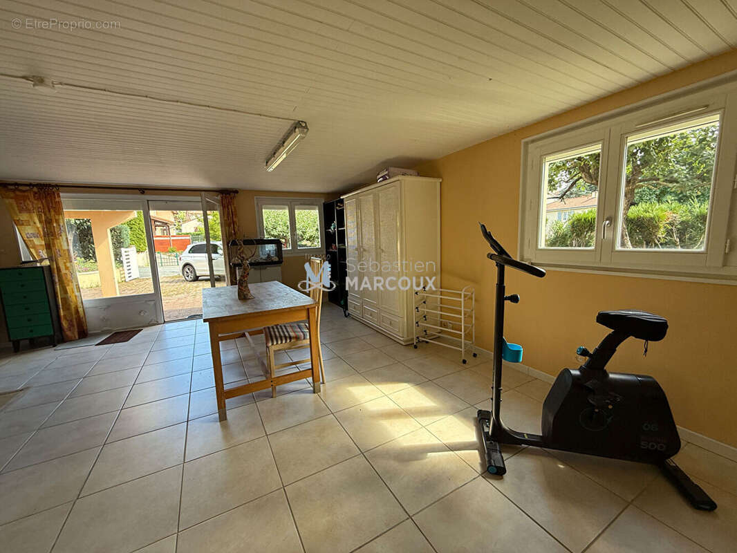 Maison à ROCHE-LA-MOLIERE