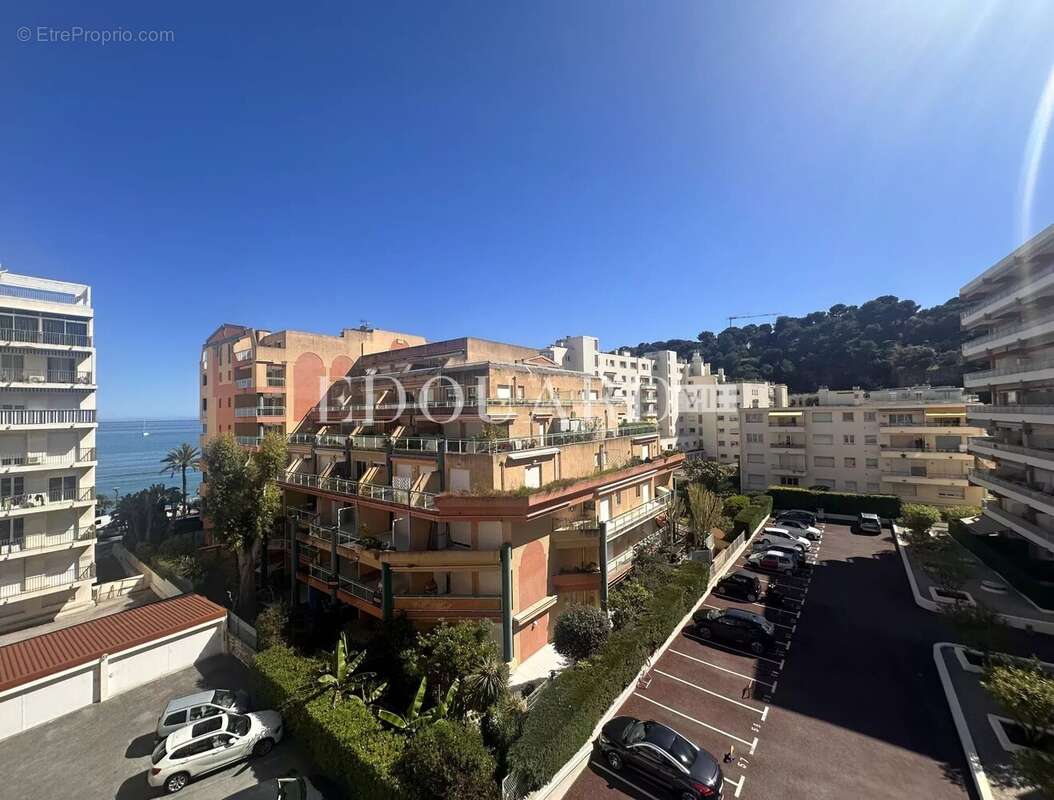 Appartement à ROQUEBRUNE-CAP-MARTIN