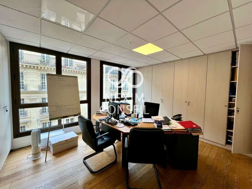 Commerce à LEVALLOIS-PERRET