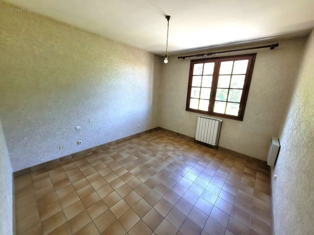 Maison à MONTRABE