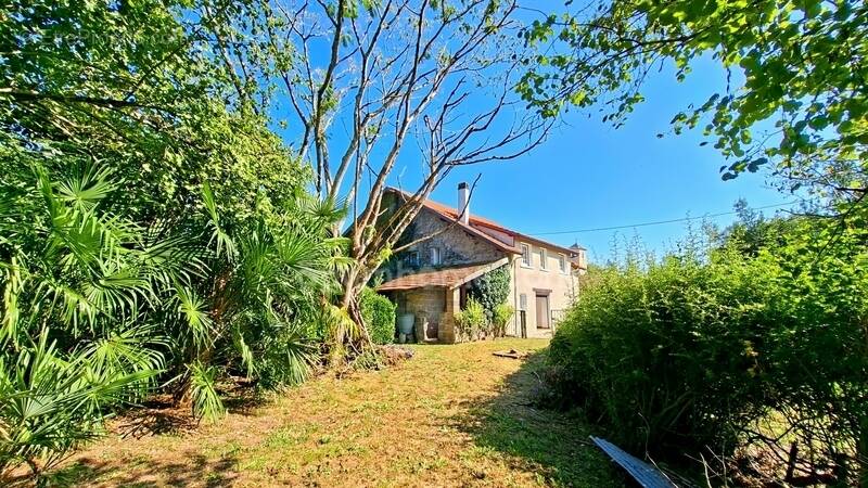 Maison à PEYREHORADE