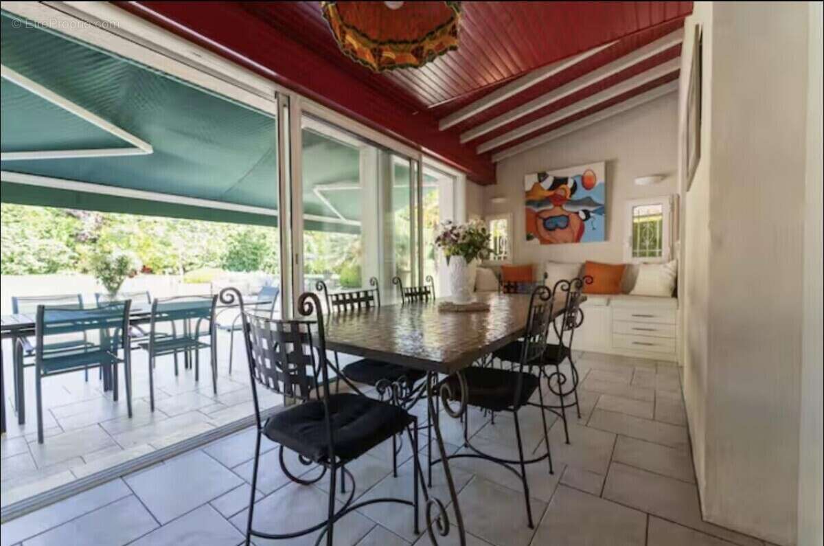 Maison à BUXEROLLES