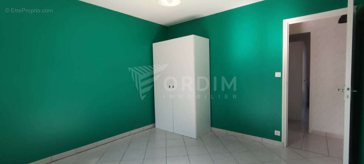 Maison récente de plain-pied - photo 10