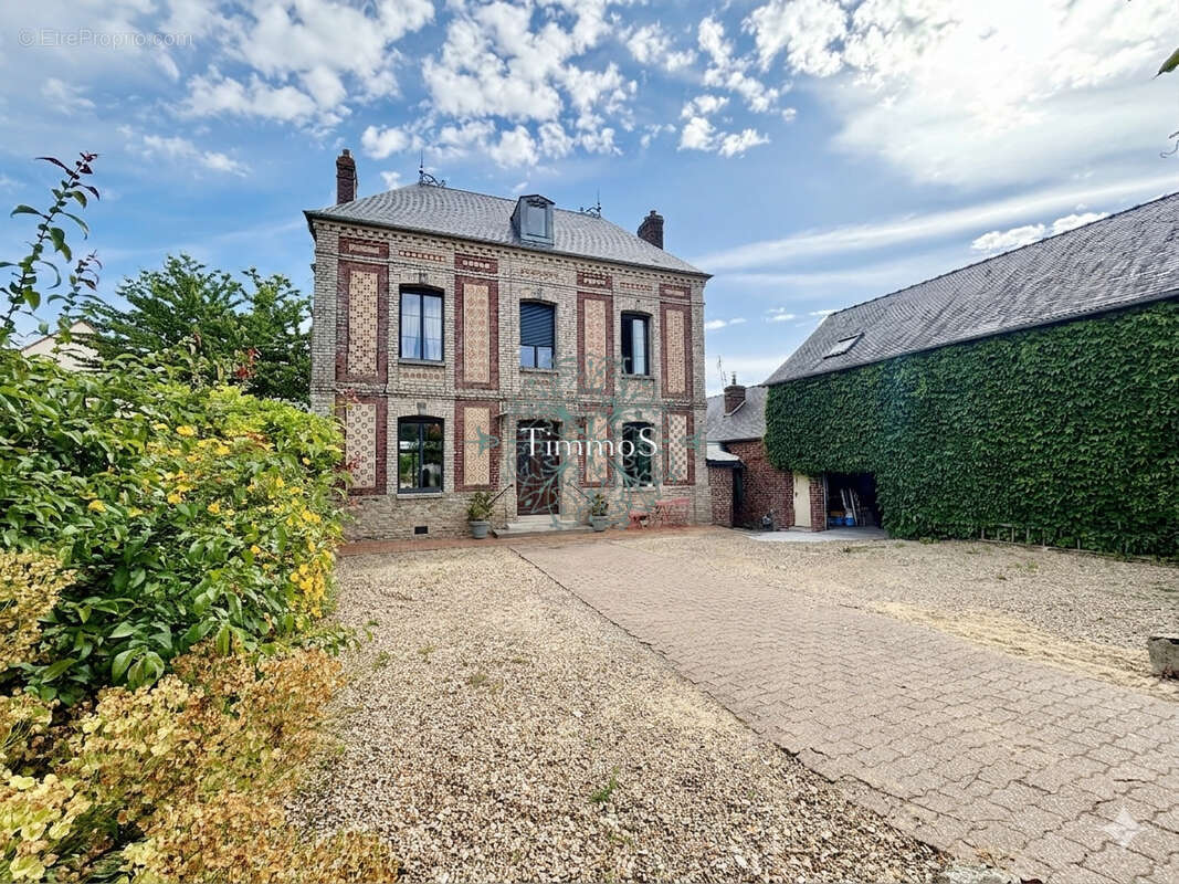 Maison à AUNEUIL
