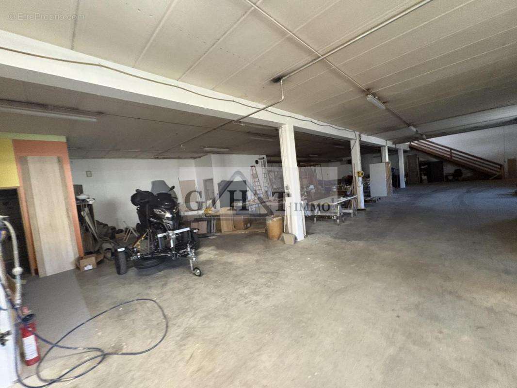 Bâtiment indépendant à vendre - photo 3