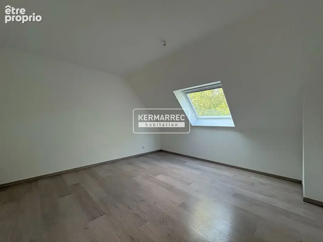 Maison  6 pièce(s) - 4 chambres - photo 13