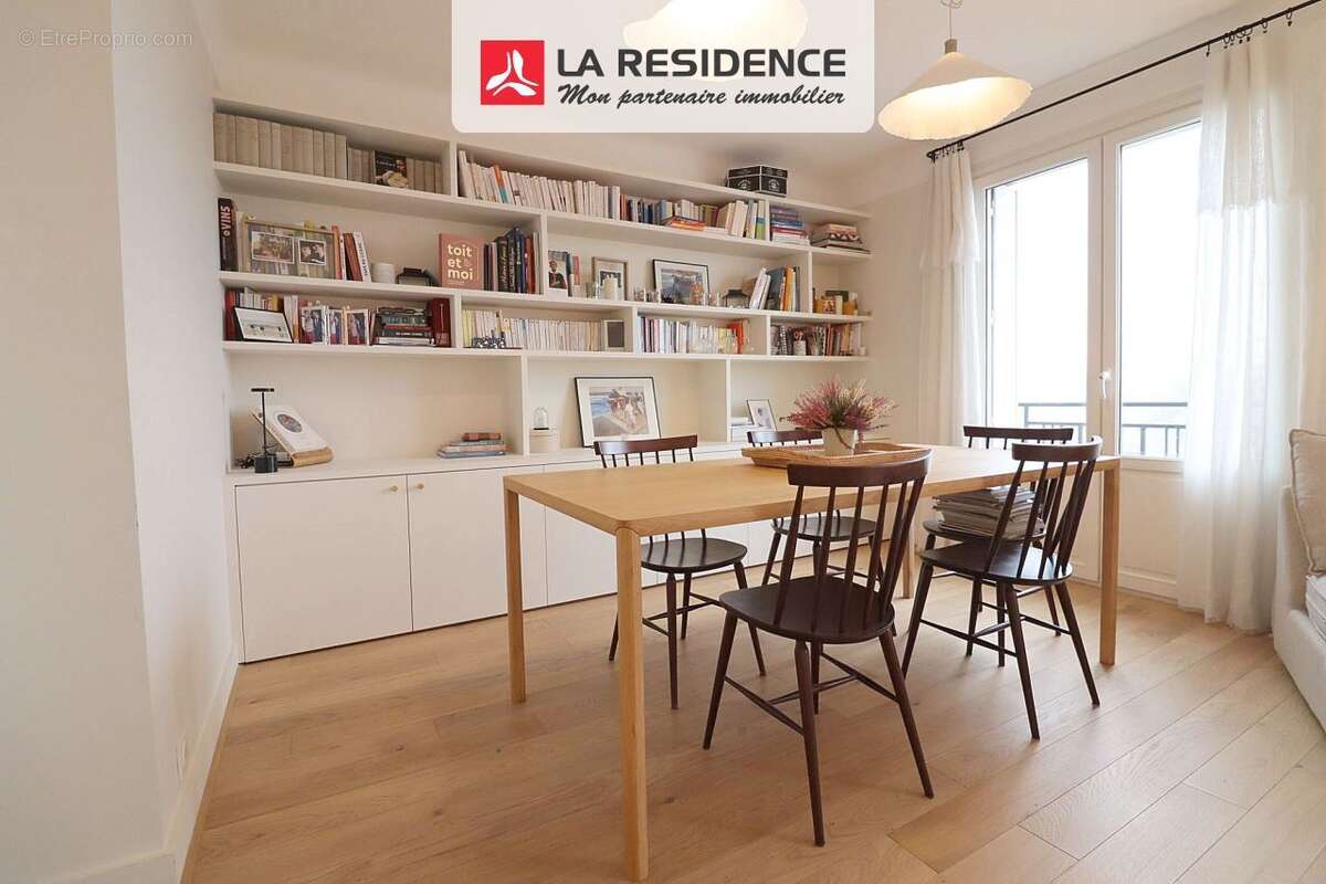 Appartement à VERSAILLES