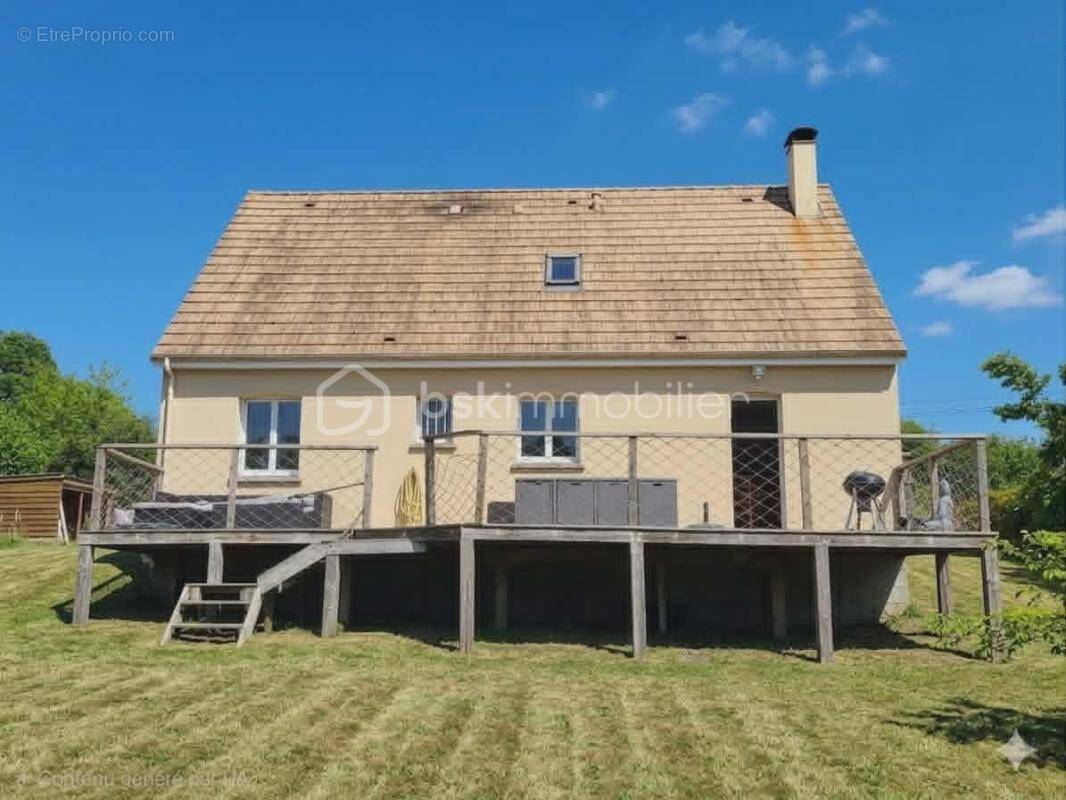Maison à BONSMOULINS