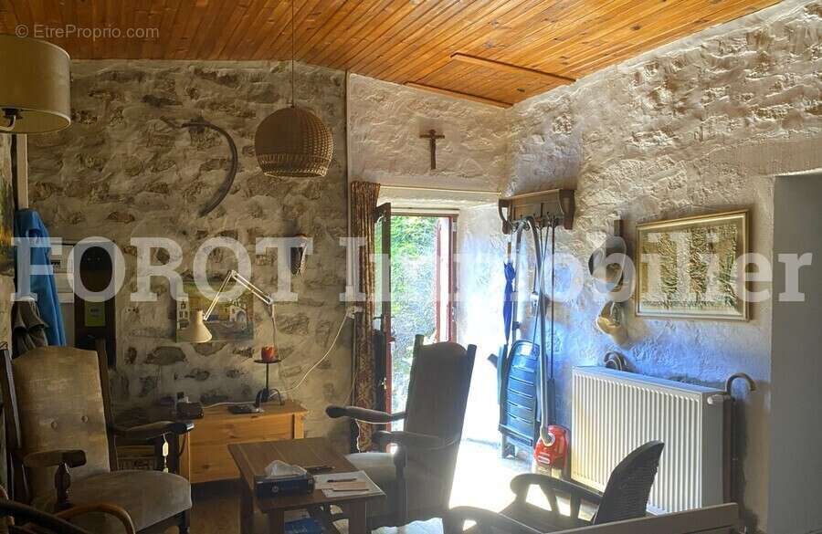 Maison à LE CHAMBON