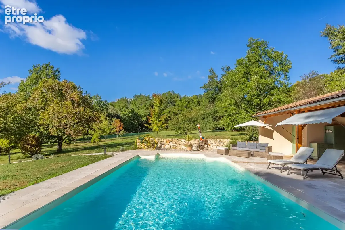 Maison de campagne avec piscine et terrain - photo 13