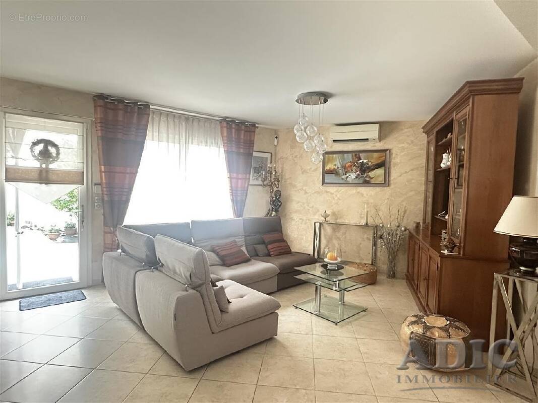 Maison à DAMMARTIN-EN-GOELE