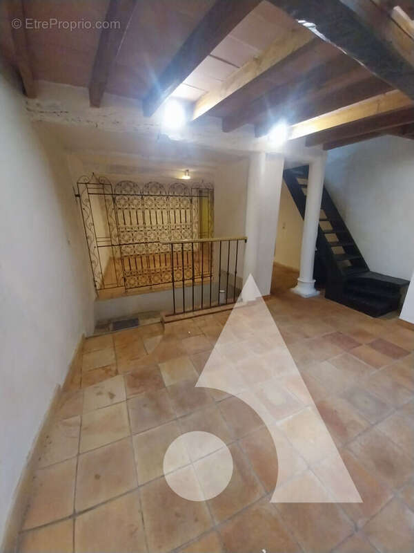 Appartement à LE MUY