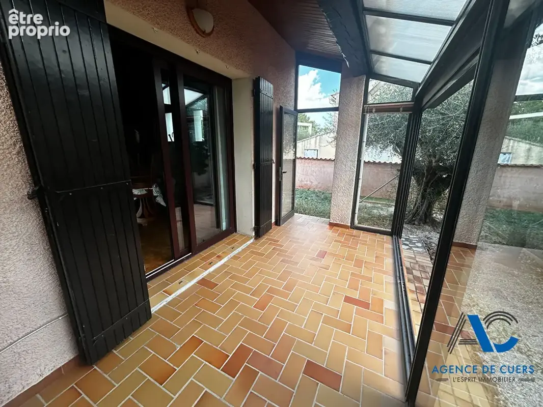 Villa Cuers 3 pièce(s) 80 m2 - photo 5
