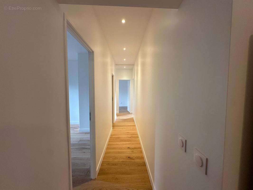 Appartement à SAINT-OUEN