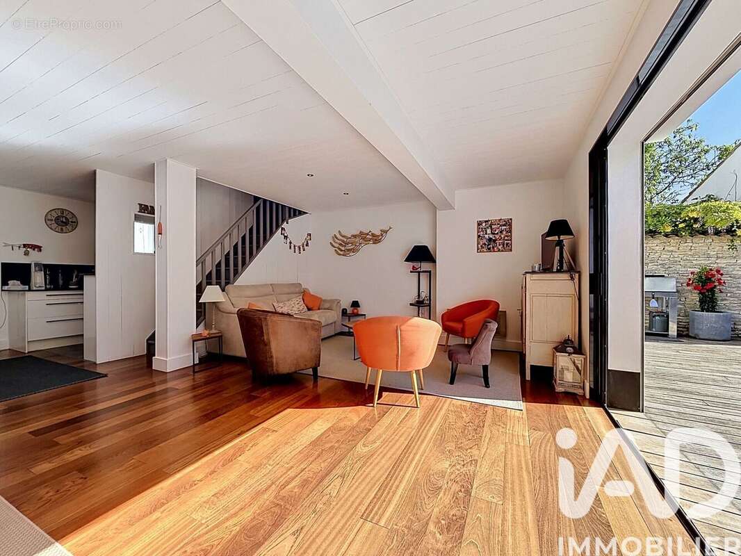 Photo 2 - Maison à LA COUARDE-SUR-MER