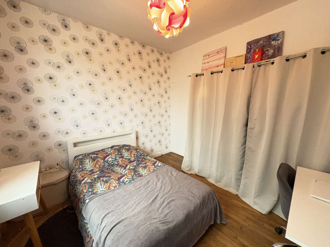 Maison à SAINT-PRIVAT