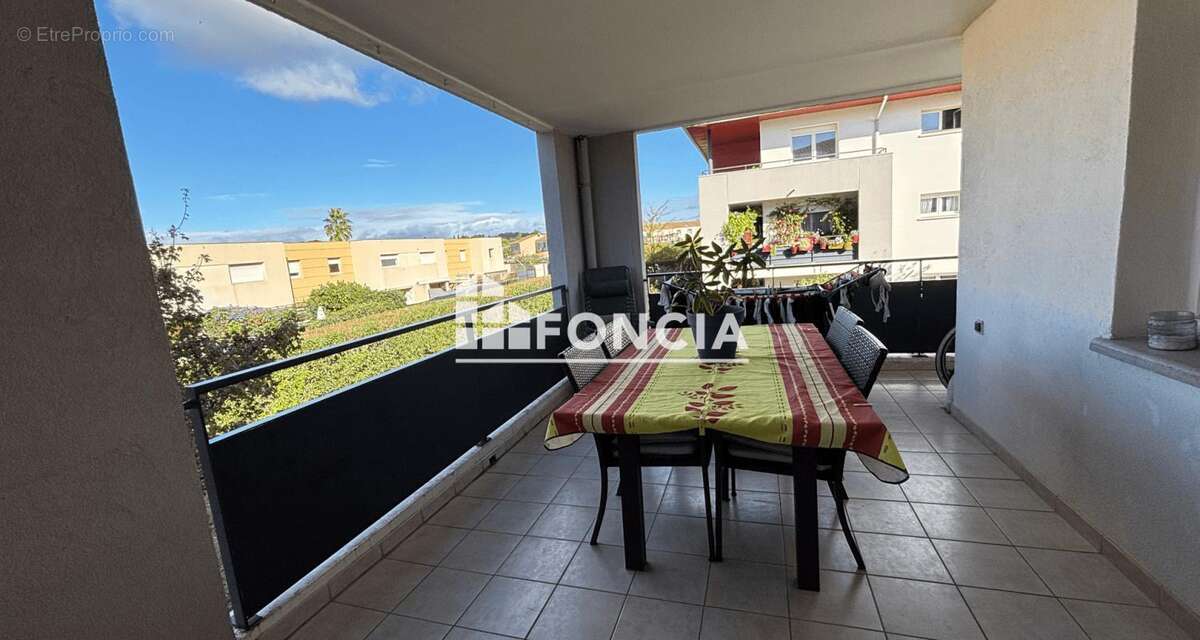 Appartement à LUNEL