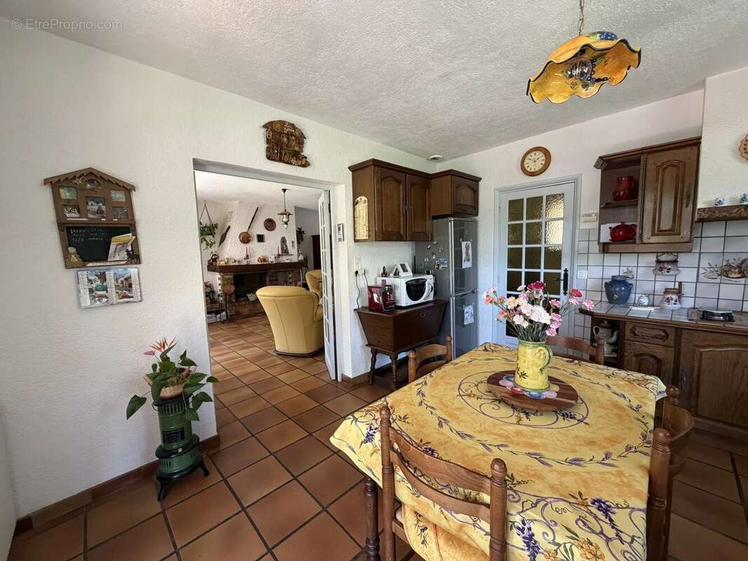 Maison à CONTES