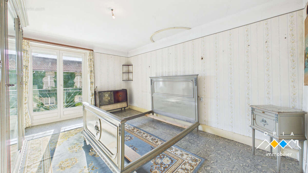 Maison à REMEREVILLE