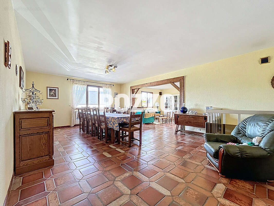 Maison à LINGREVILLE