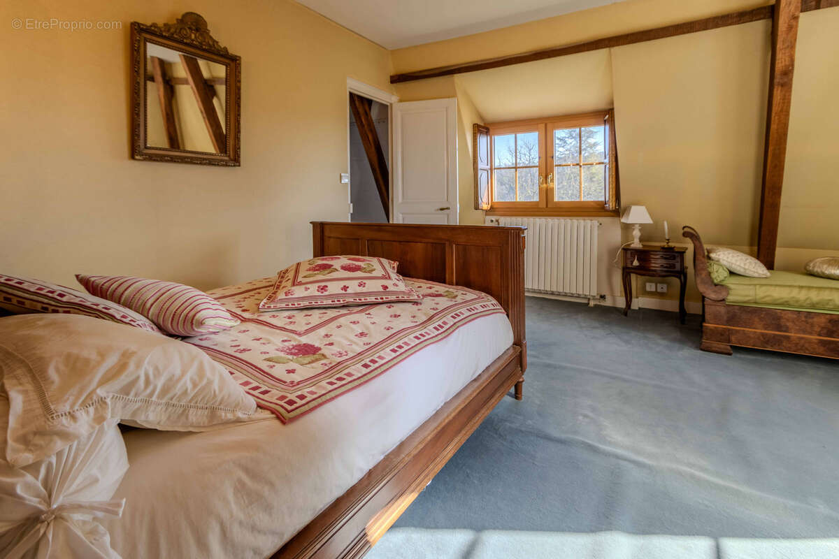 Maison à SAINT-CYPRIEN