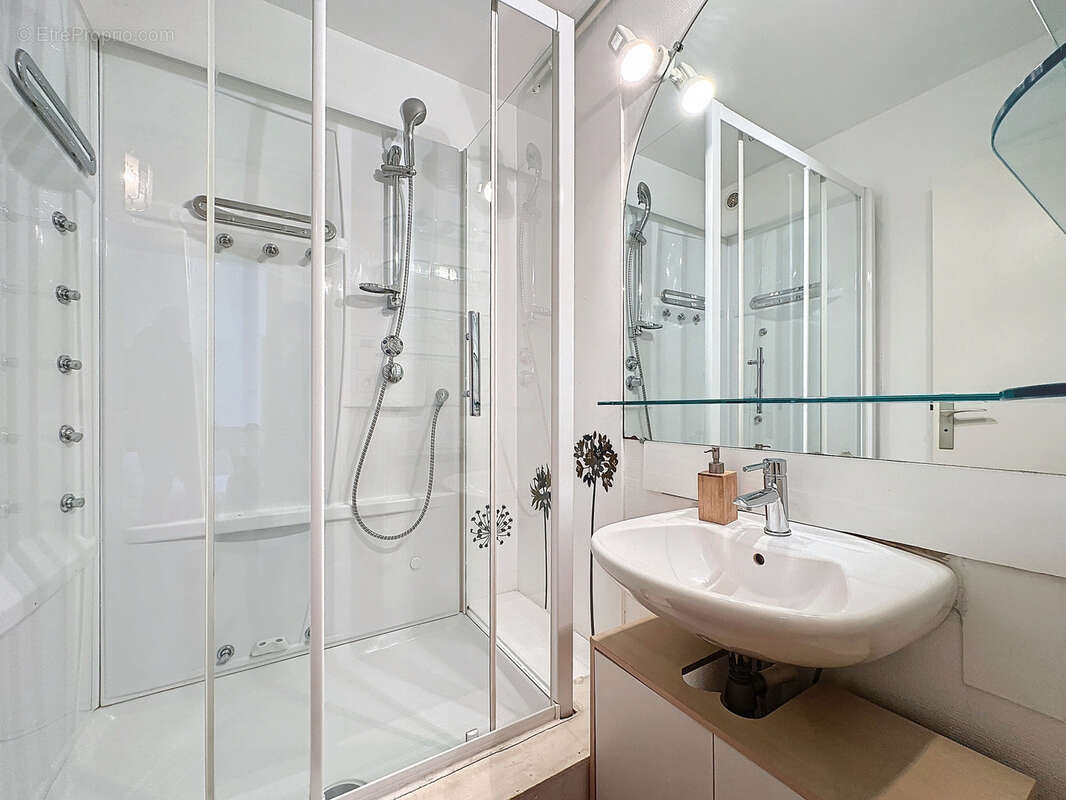 Appartement à MIRECOURT