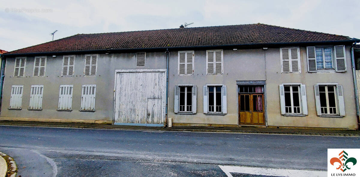 Maison à FRANCHEVILLE