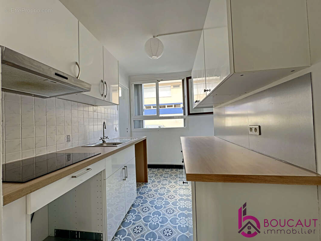Appartement à LE PLESSIS-ROBINSON