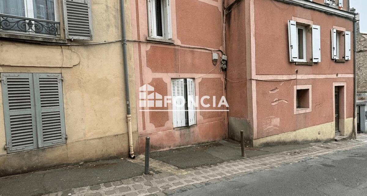 Appartement à VILLENEUVE-SAINT-GEORGES