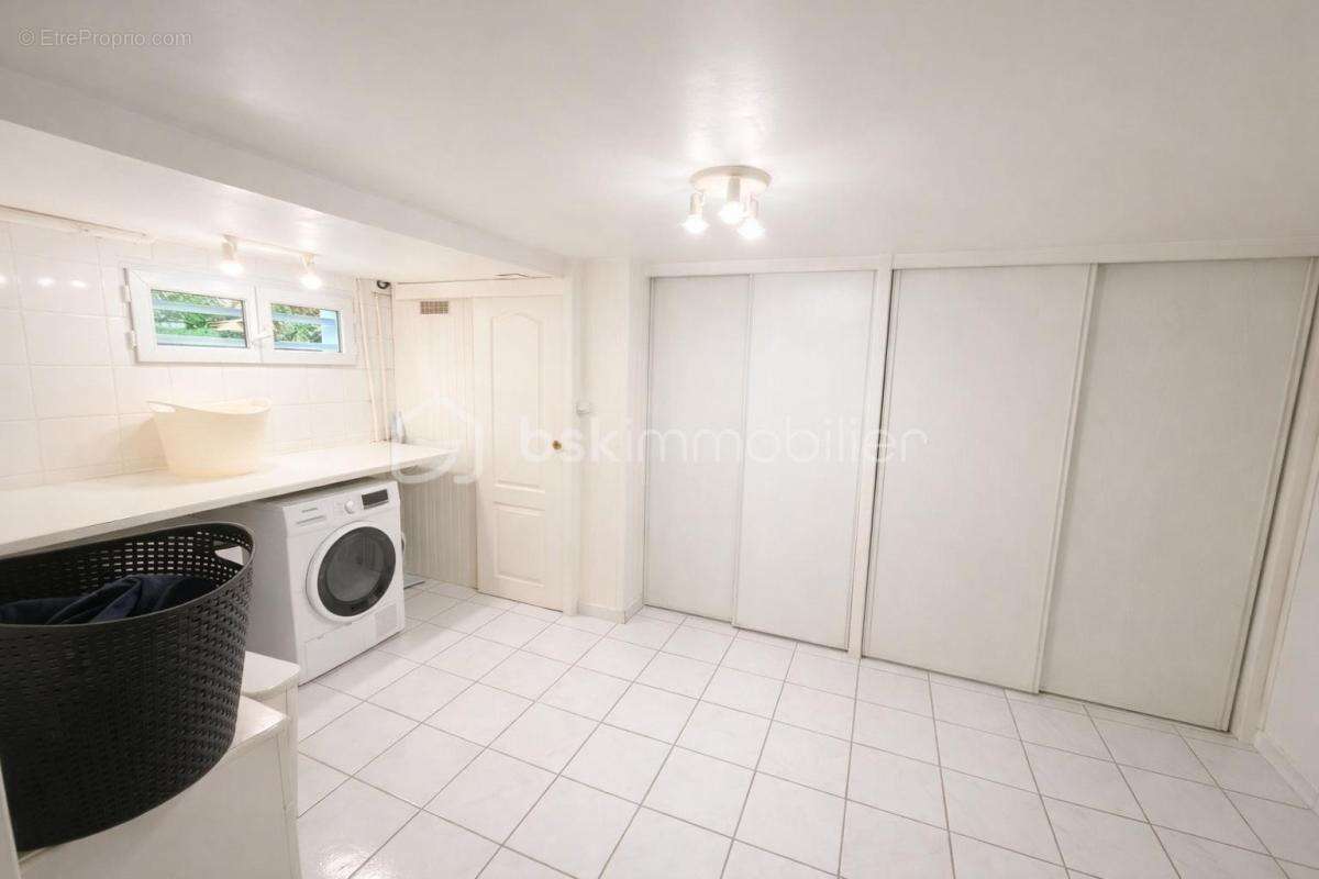  Maison familiale 150 m² – Jardin paysagé – Emplacement idéal!! - photo 17