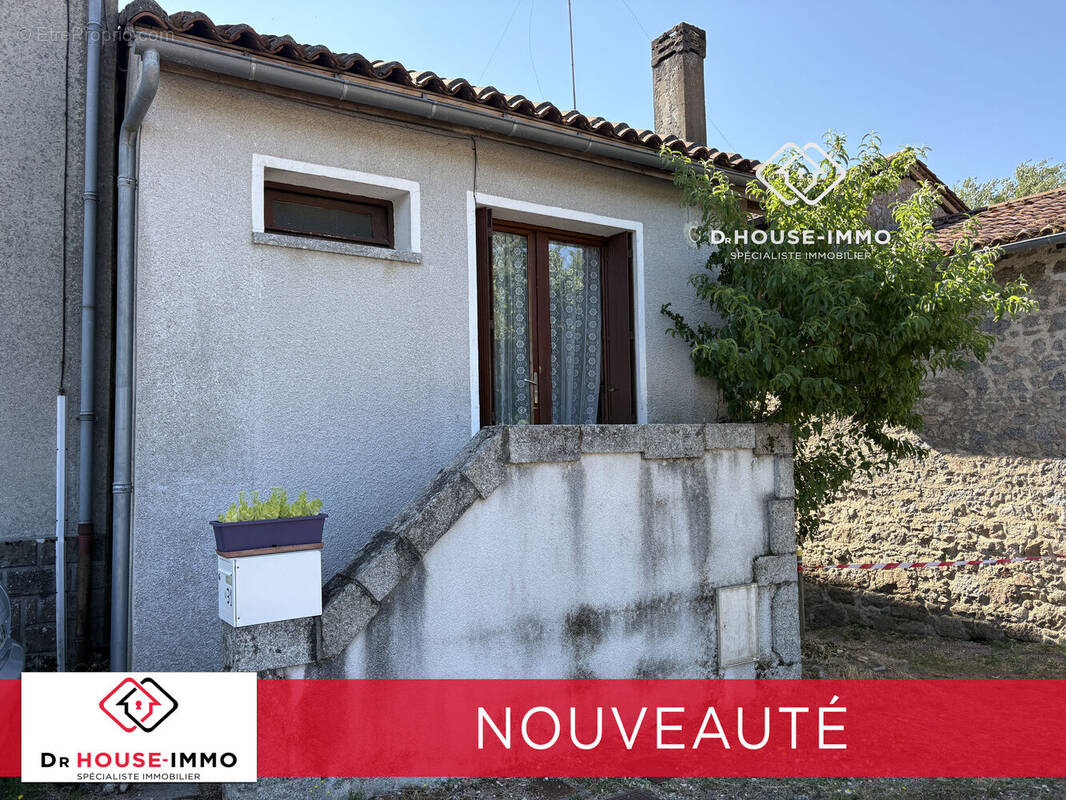 Maison à PIEGUT-PLUVIERS
